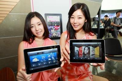 韓国のタブレットPC競争、KTが「iPadより軽い」テレビ付きタブレット発売で拍車